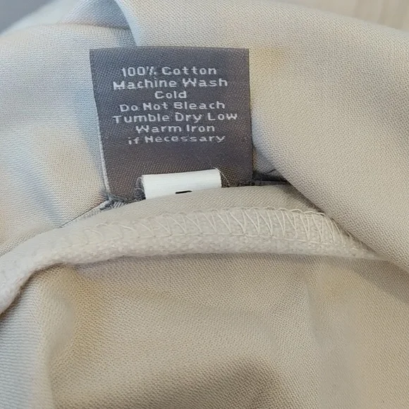 Elegant Khaki Skirt - Picture 4 of 4